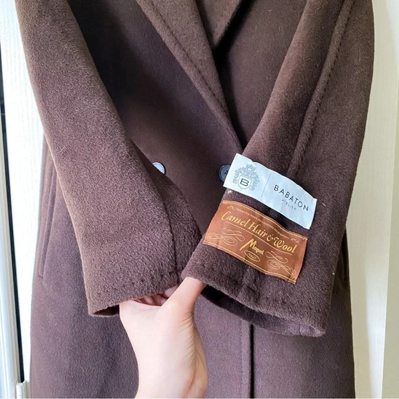 SOLD ON MERCARI - Picture 4 of 12